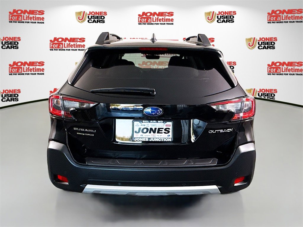 Certified 2025 Subaru Outback Limited image 17