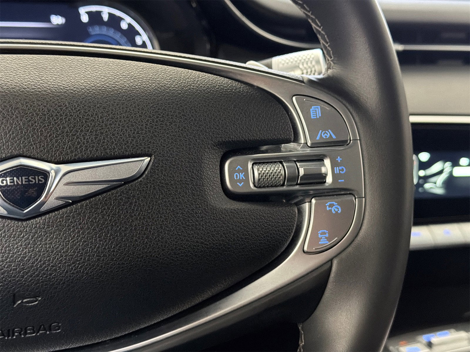 Used 2025 Genesis GV70 2.5T image 20