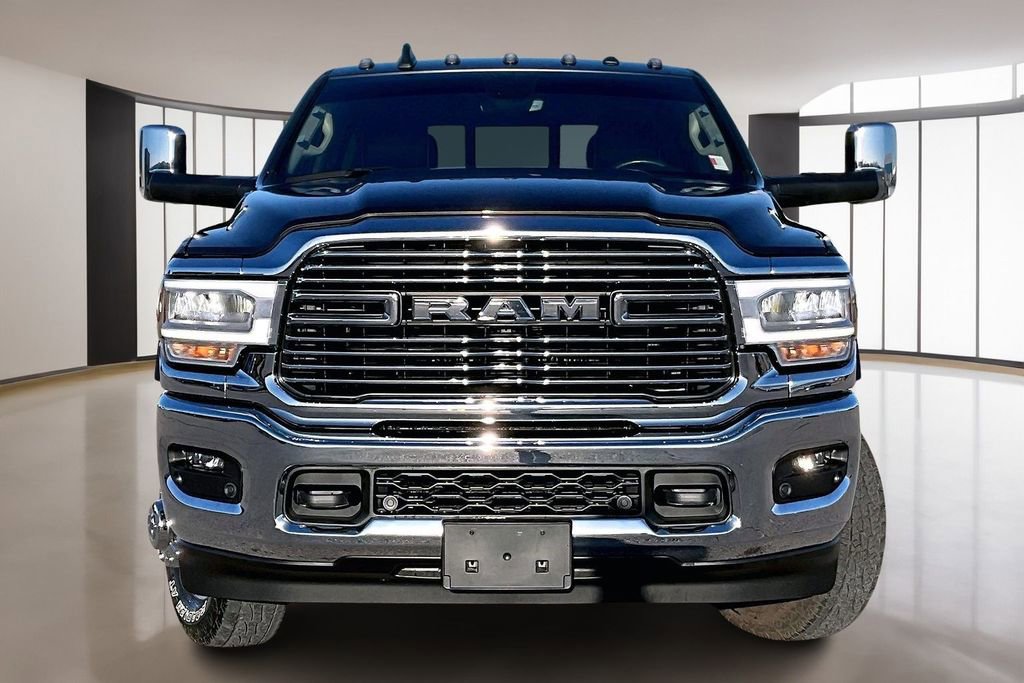 Used 2019 RAM 3500 Laramie image 3