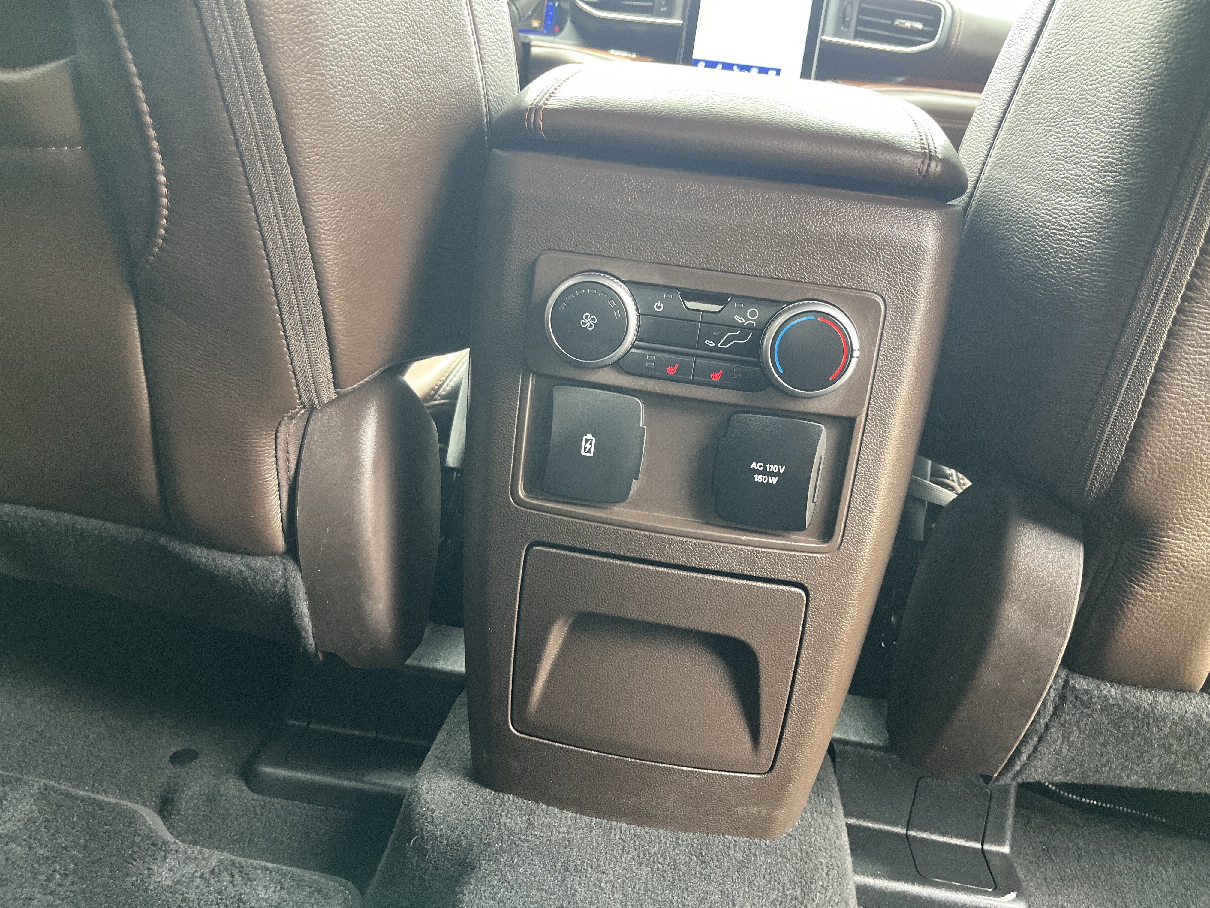 Used 2022 Ford Explorer King Ranch AWD/4WD image 23