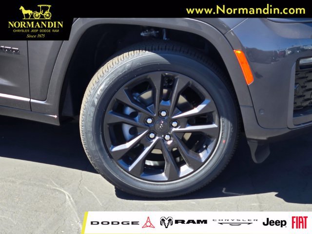 New 2026 Jeep Grand Cherokee Limited AWD/4WD image 5