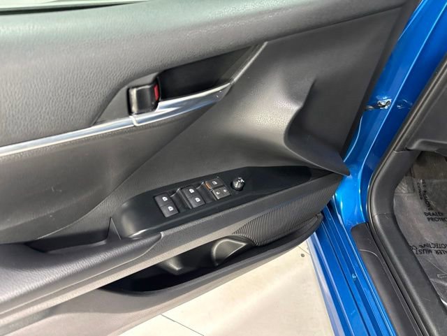 Used 2019 Toyota Camry SE w/ Carpet Mat Package FWD image 10