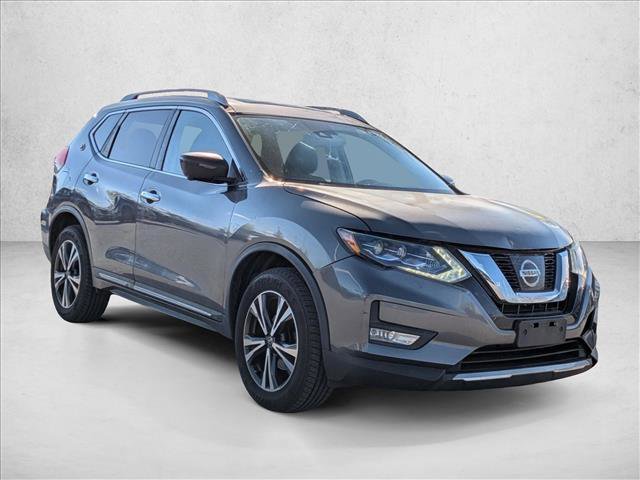 Used 2017 Nissan Rogue SL w/ SL Premium Package video 3