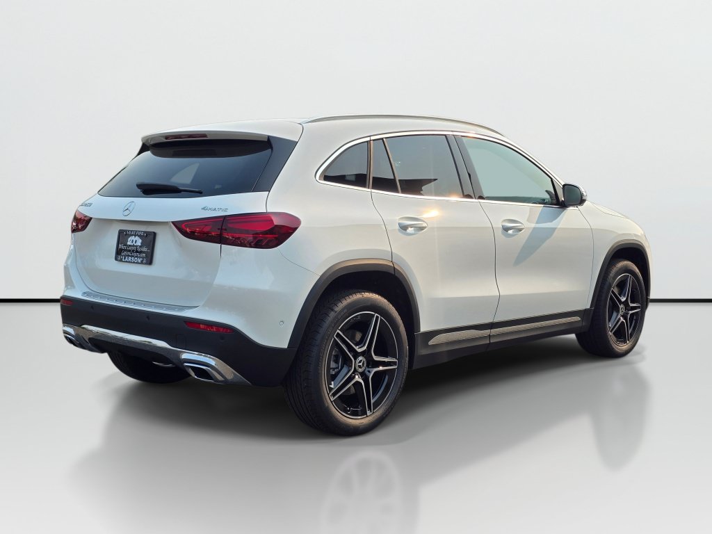 New 2026 Mercedes-Benz GLA 250 4MATIC image 5