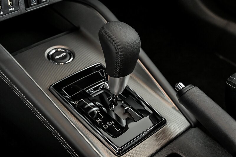 New 2027 Mitsubishi Outlander Sport SEL AWD/4WD image 31