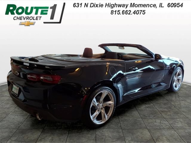 Used 2023 Chevrolet Camaro LT w/ Technology Package RWD image 3