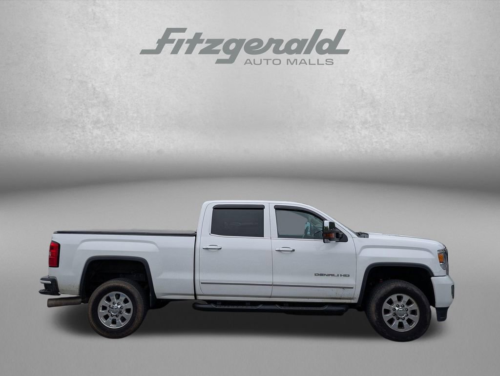 Used 2015 GMC Sierra 2500 Denali w/ Duramax Plus Package AWD/4WD image 4