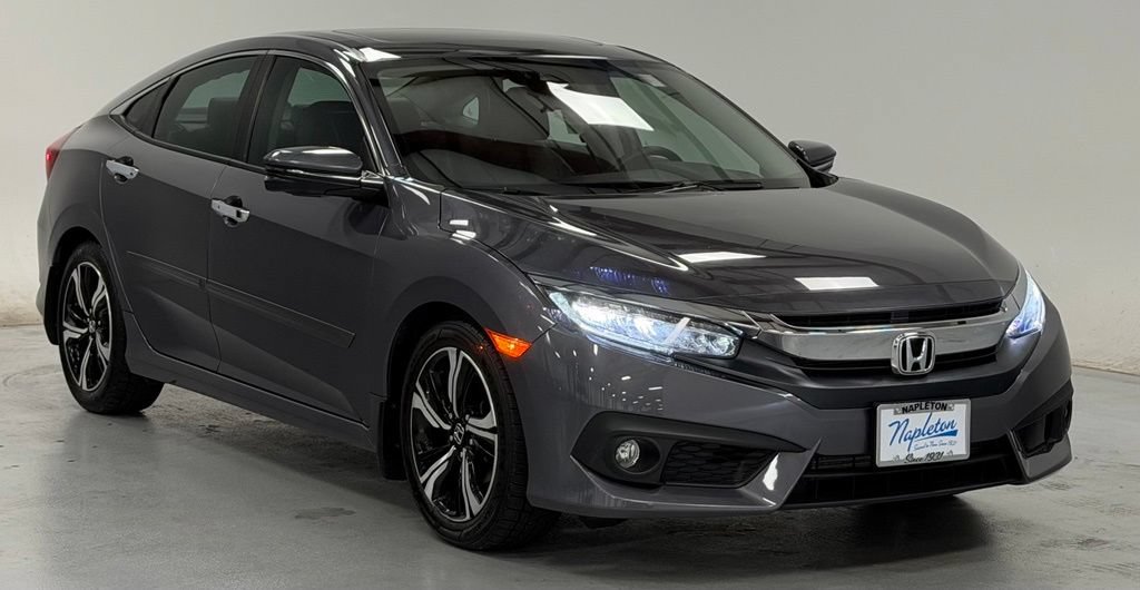 Used 2016 Honda Civic Touring image 6