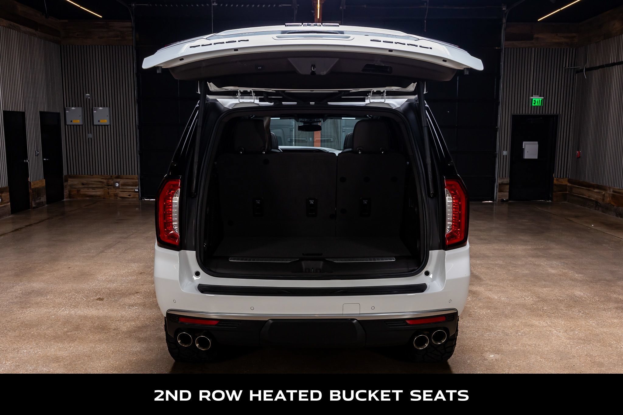 Used 2024 GMC Yukon Denali AWD/4WD image 9