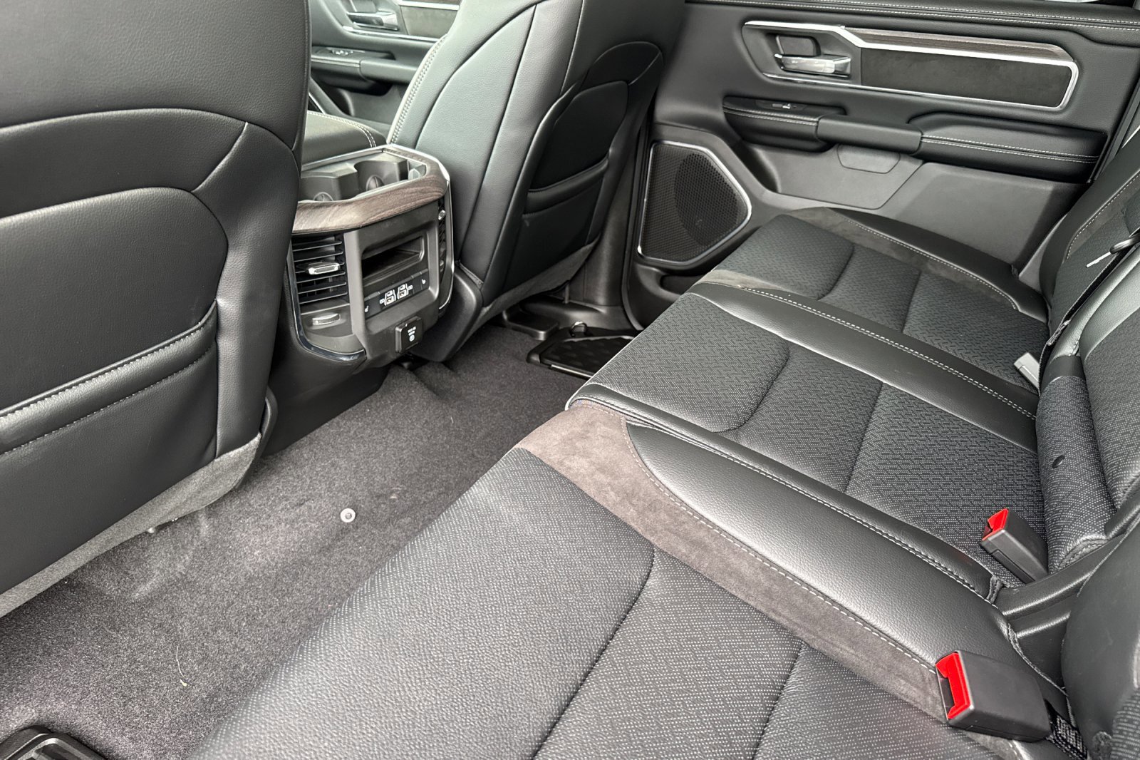 New 2026 RAM 1500 Laramie image 11