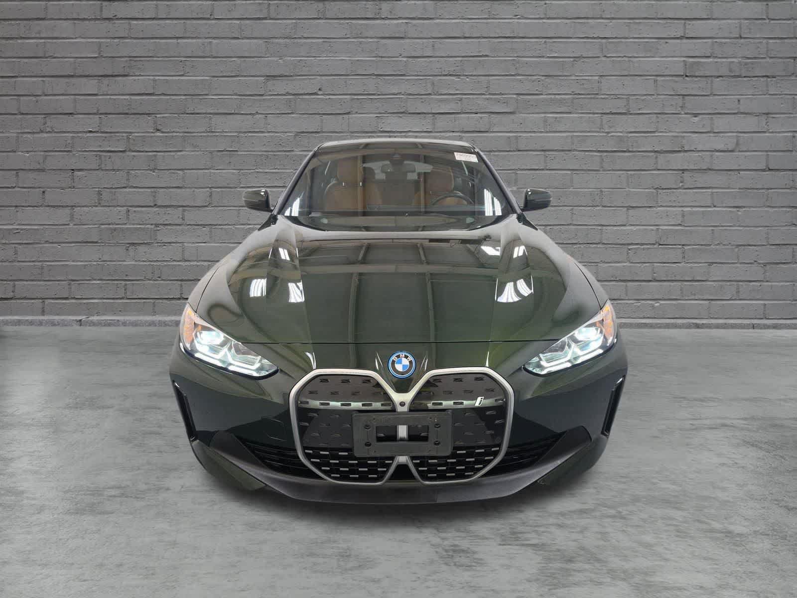 Used 2023 BMW i4 eDrive35 w/ Premium Package RWD image 2
