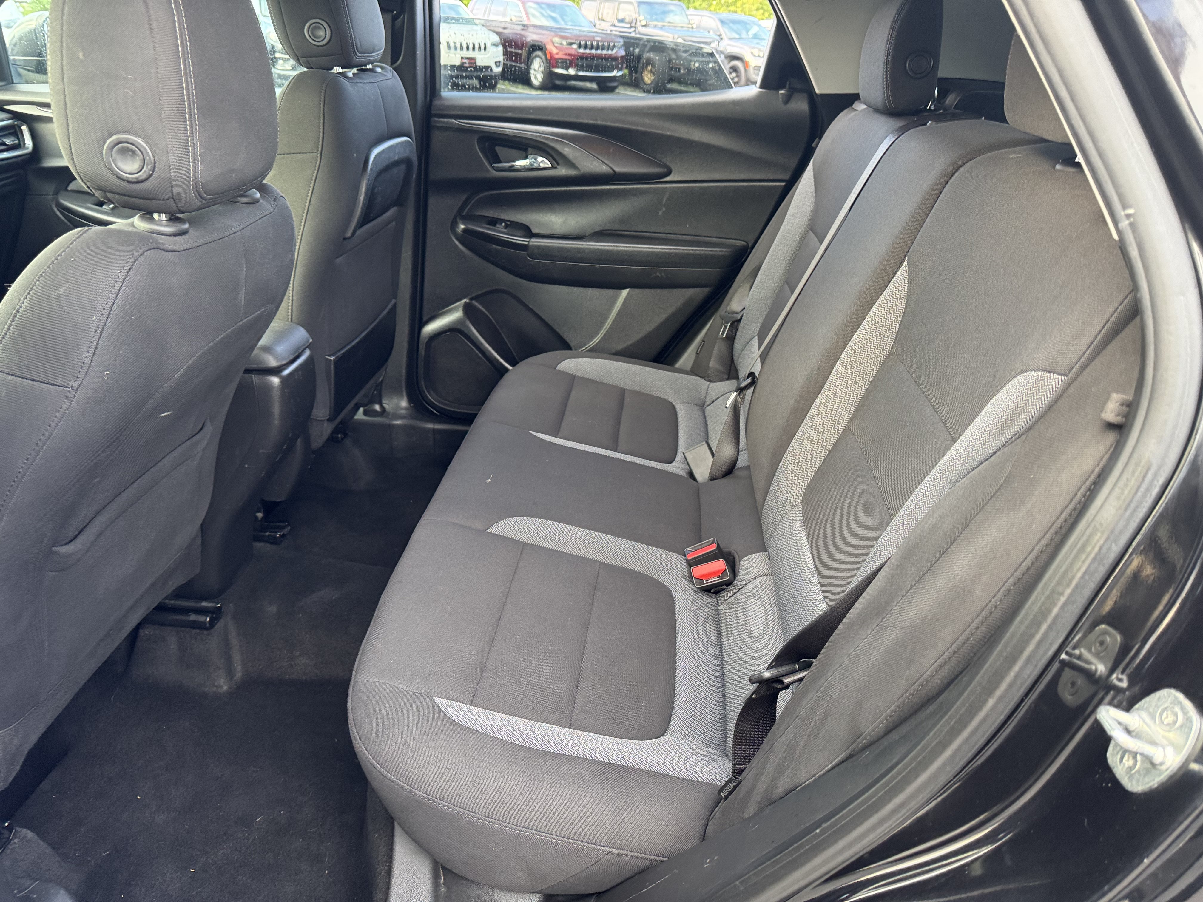 Used 2021 Chevrolet TrailBlazer LT w/ Driver Confidence Package AWD/4WD image 15