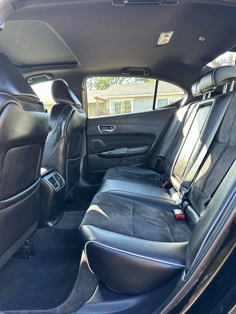 Used 2019 Acura TLX w/ Technology & A-SPEC Package FWD image 18