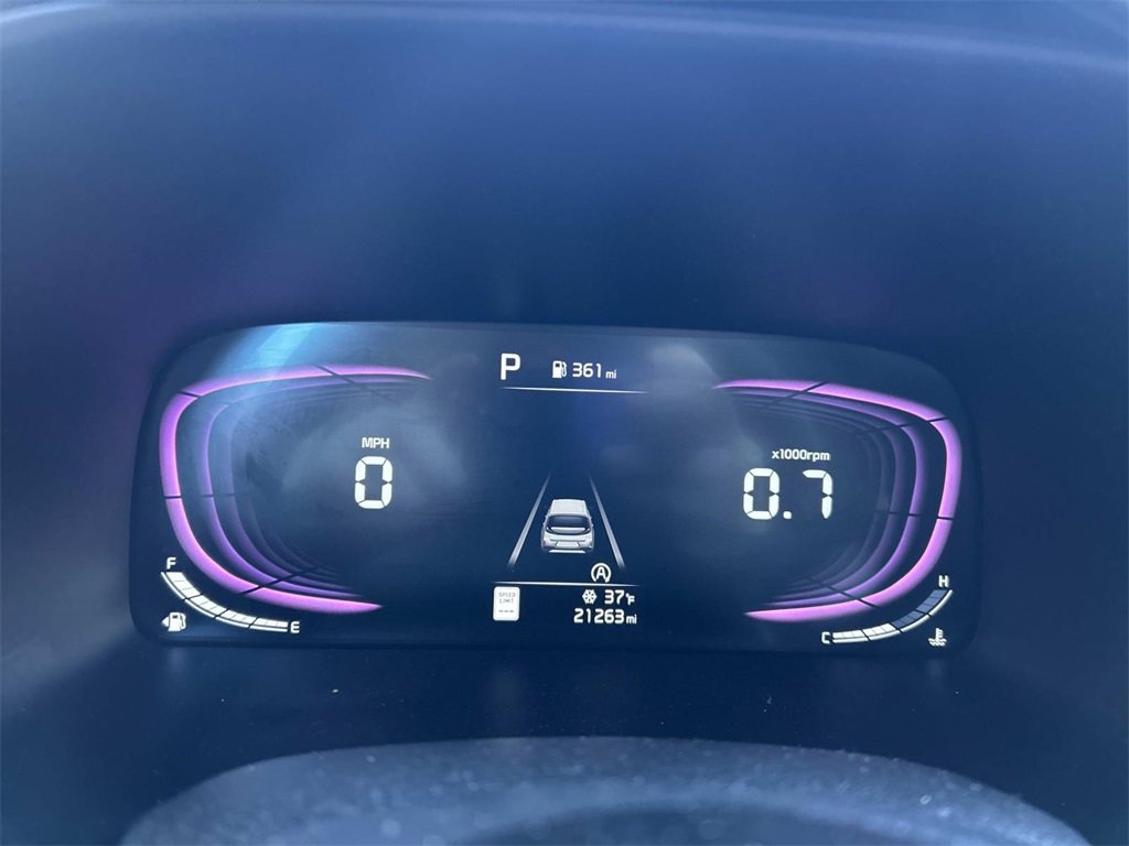 Used 2025 Kia Soul LX w/ LX Technology Package image 26