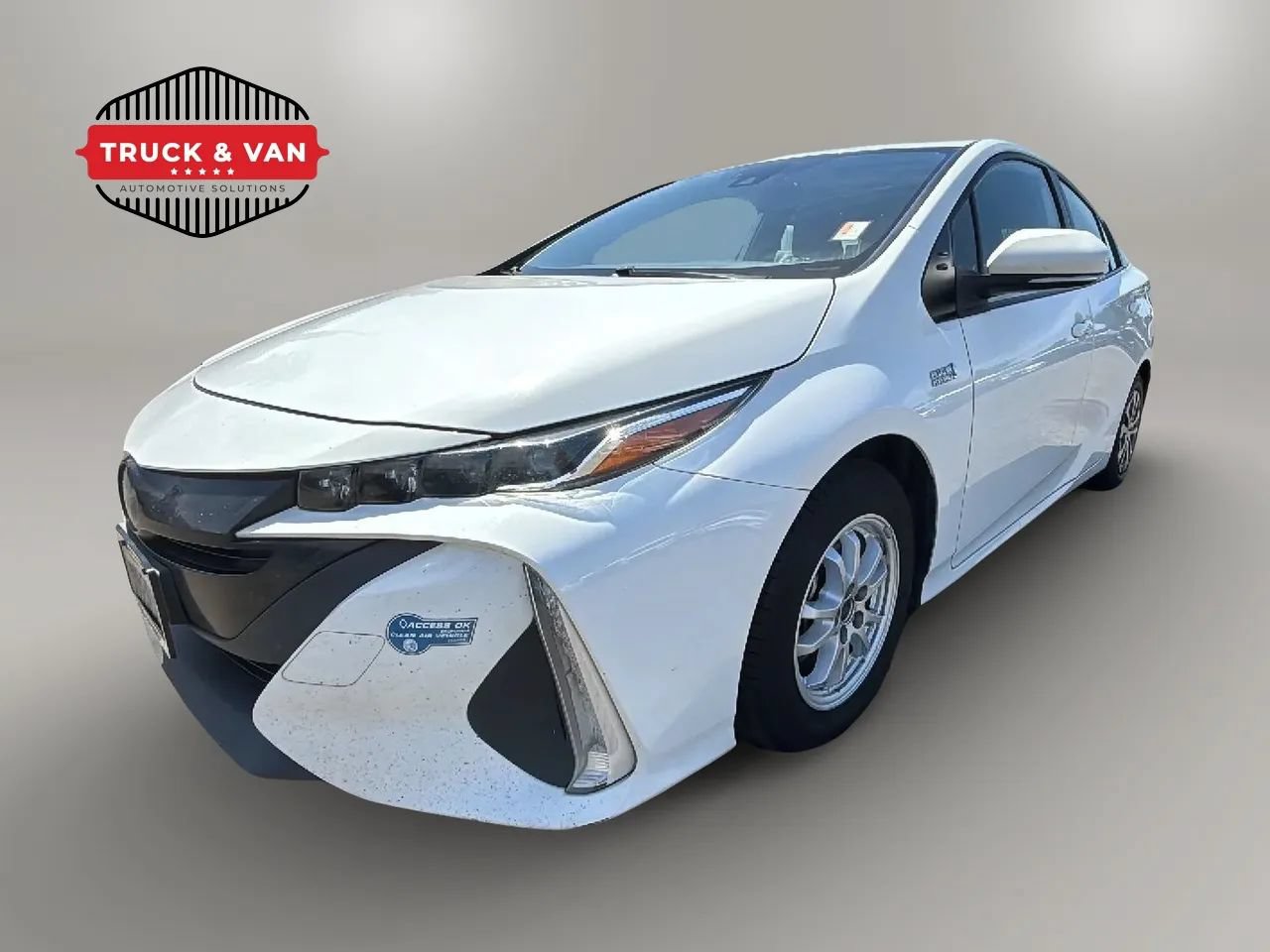 Used 2021 Toyota Prius Prime LE FWD image 1