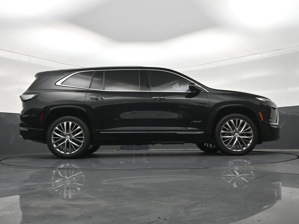 Used 2025 Buick Enclave Avenir w/ Trailering Package, 5000 lbs. FWD image 30