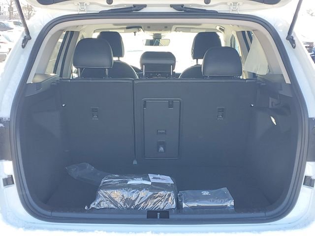 New 2026 Volkswagen Taos SE AWD/4WD image 8