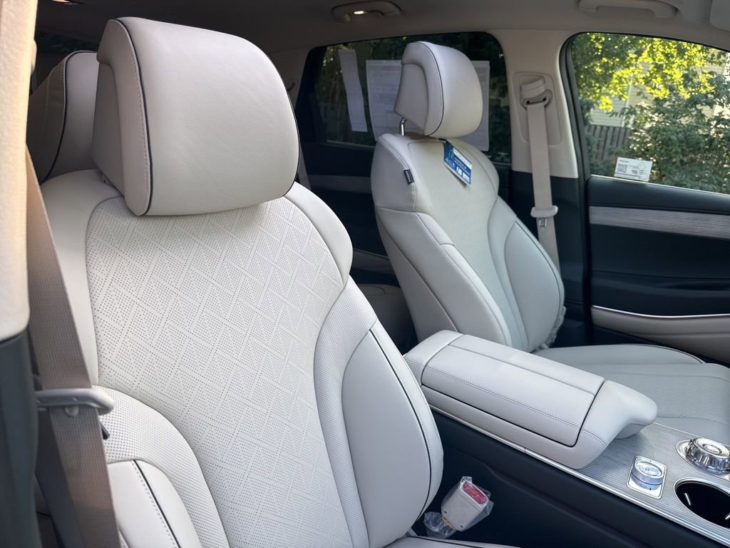 New 2026 Genesis GV80 2.5T Prestige image 36