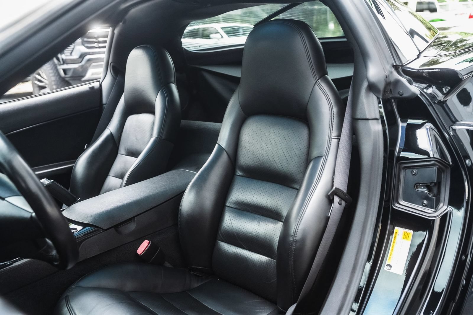 Used 2009 Chevrolet Corvette Coupe w/ Preferred Equipment Group RWD image 17