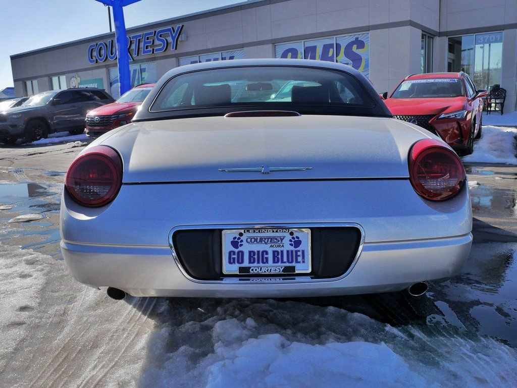 Used 2005 Ford Thunderbird image 6