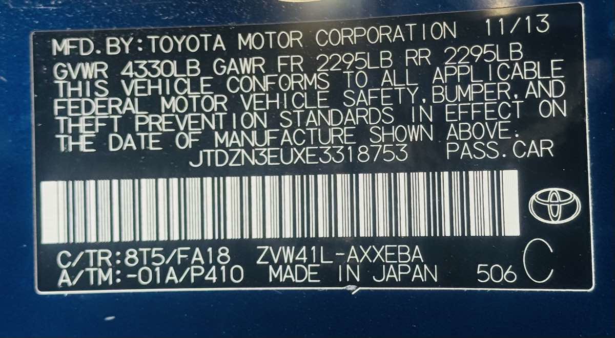 Used 2014 Toyota Prius V Two image 33