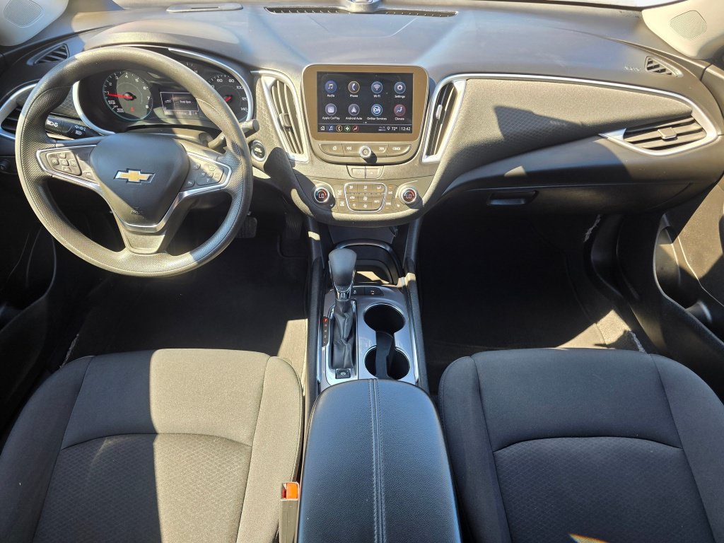 Used 2024 Chevrolet Malibu LT FWD image 16