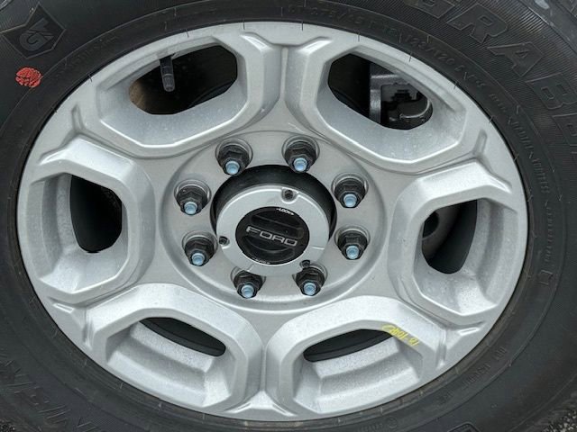 New 2025 Ford F350 XLT image 11