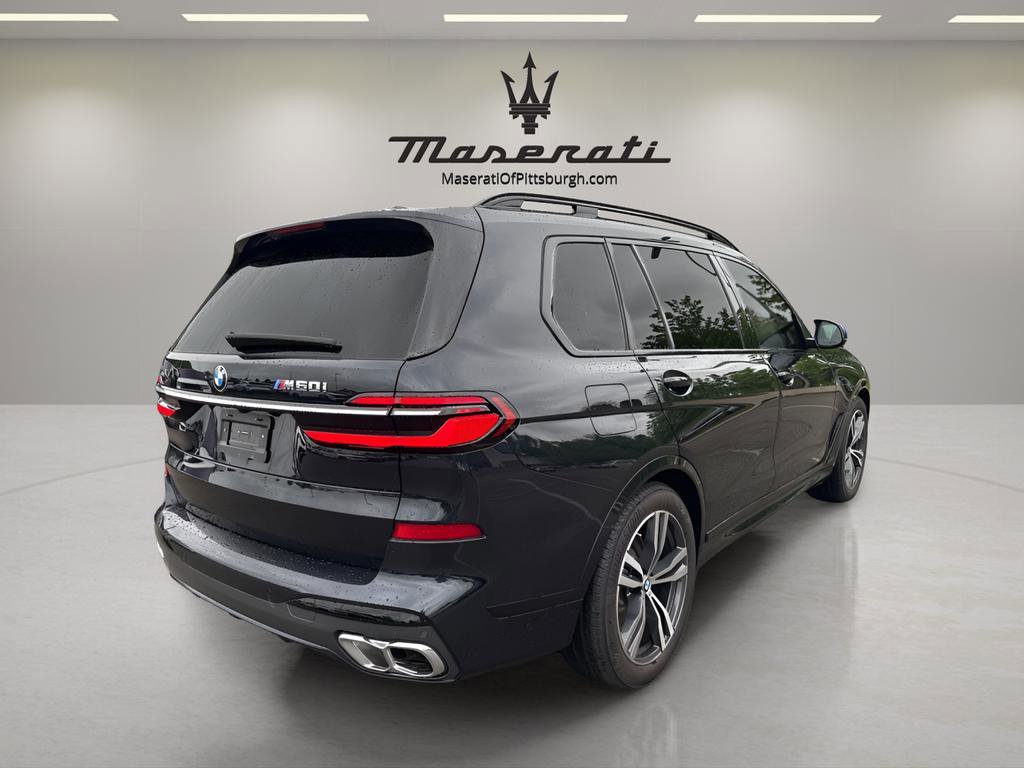 Used 2025 BMW X7 M60i image 5