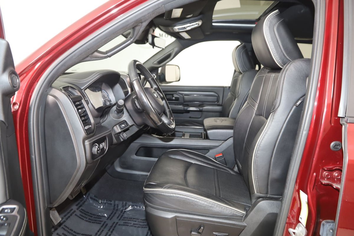 Used 2022 RAM 3500 Limited AWD/4WD image 13