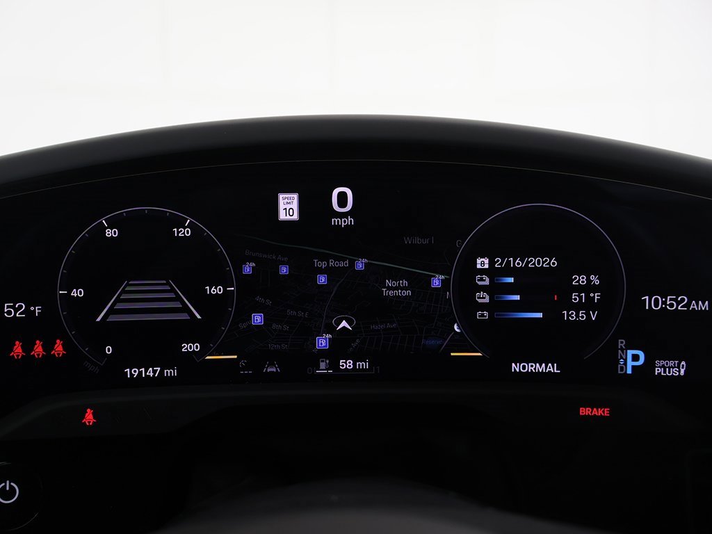 Used 2023 Porsche Taycan image 40