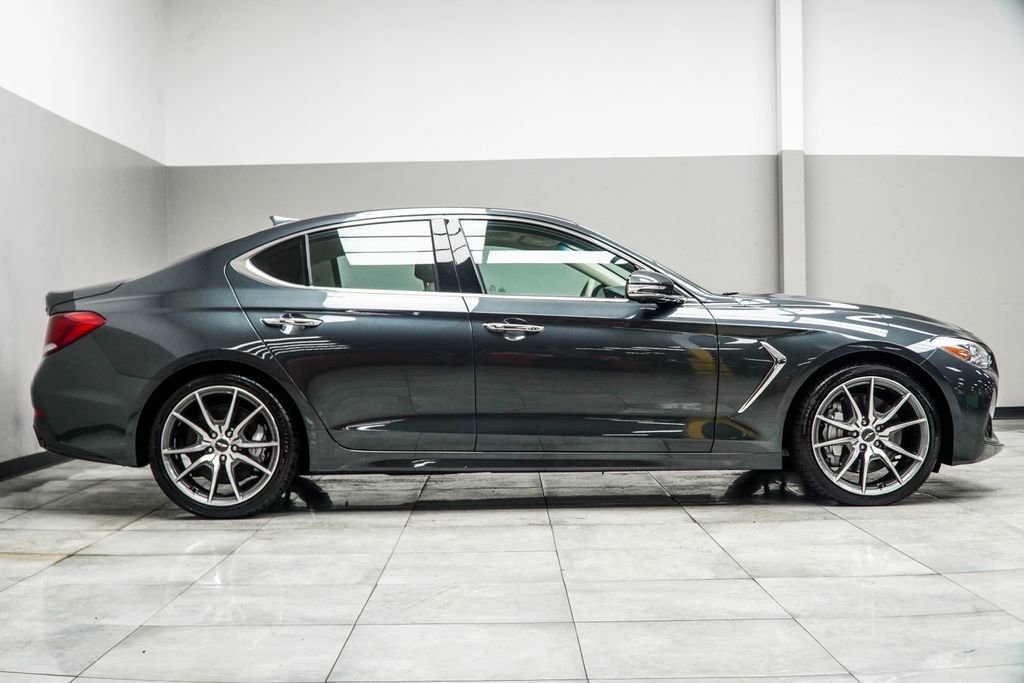 Used 2019 Genesis G70 3.3T Design image 6