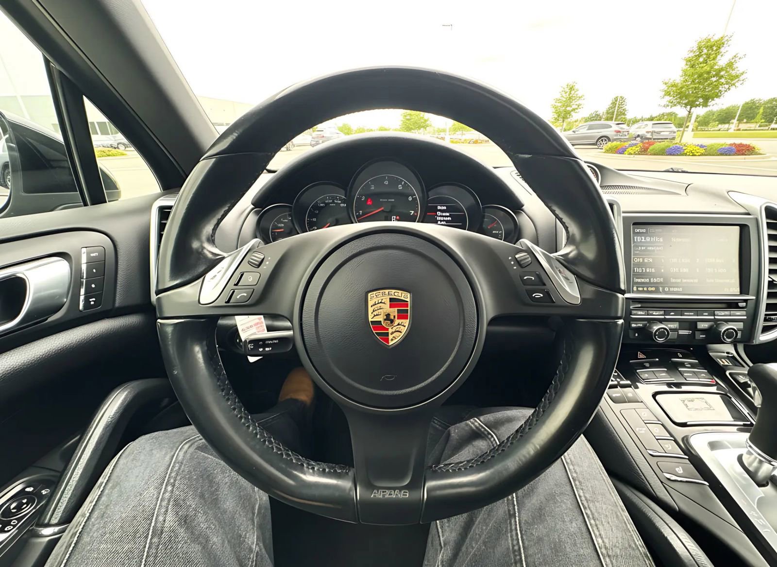 Used 2013 Porsche Cayenne image 17