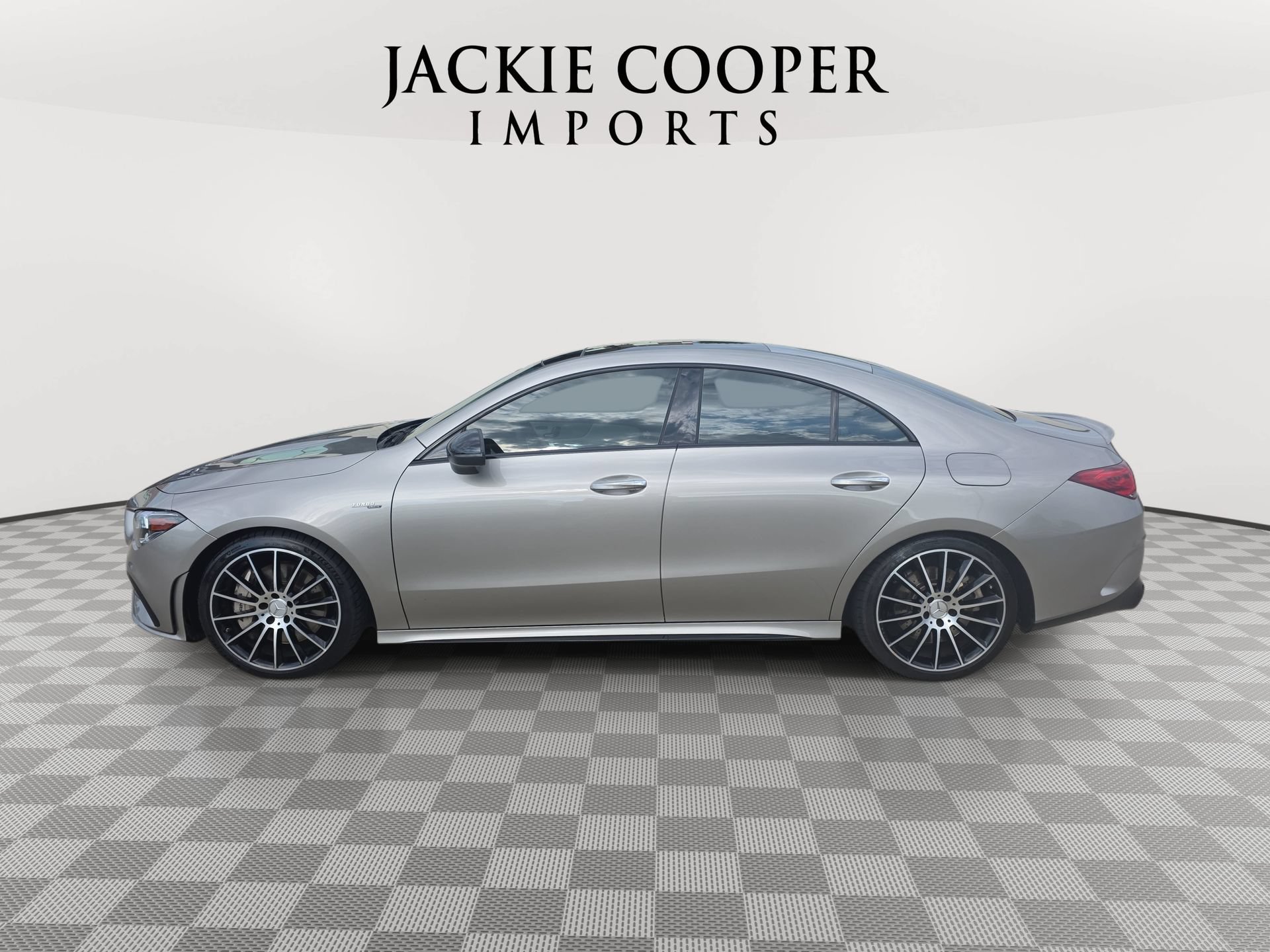 Used 2020 Mercedes-Benz CLA 35 AMG 4MATIC image 8