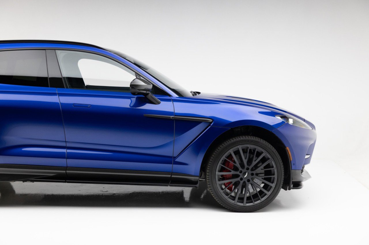 Used 2023 Aston Martin DBX 707 AWD/4WD image 23