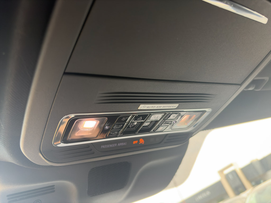 New 2027 Lincoln Navigator Reserve w/ Jet Appearance Package AWD/4WD image 25