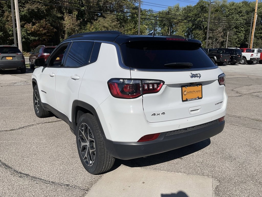 Used 2024 Jeep Compass Limited image 7