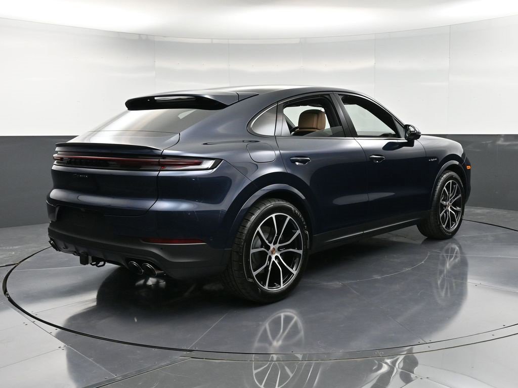 New 2026 Porsche Cayenne E-Hybrid Coupe image 8