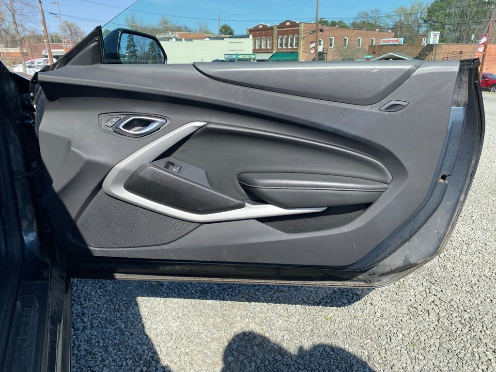 Used 2020 Chevrolet Camaro LS image 18