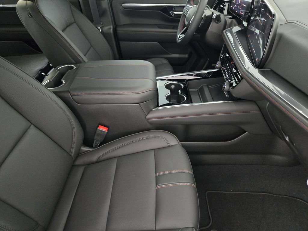 New 2026 Chevrolet Suburban RST w/ Comfort Package AWD/4WD image 16