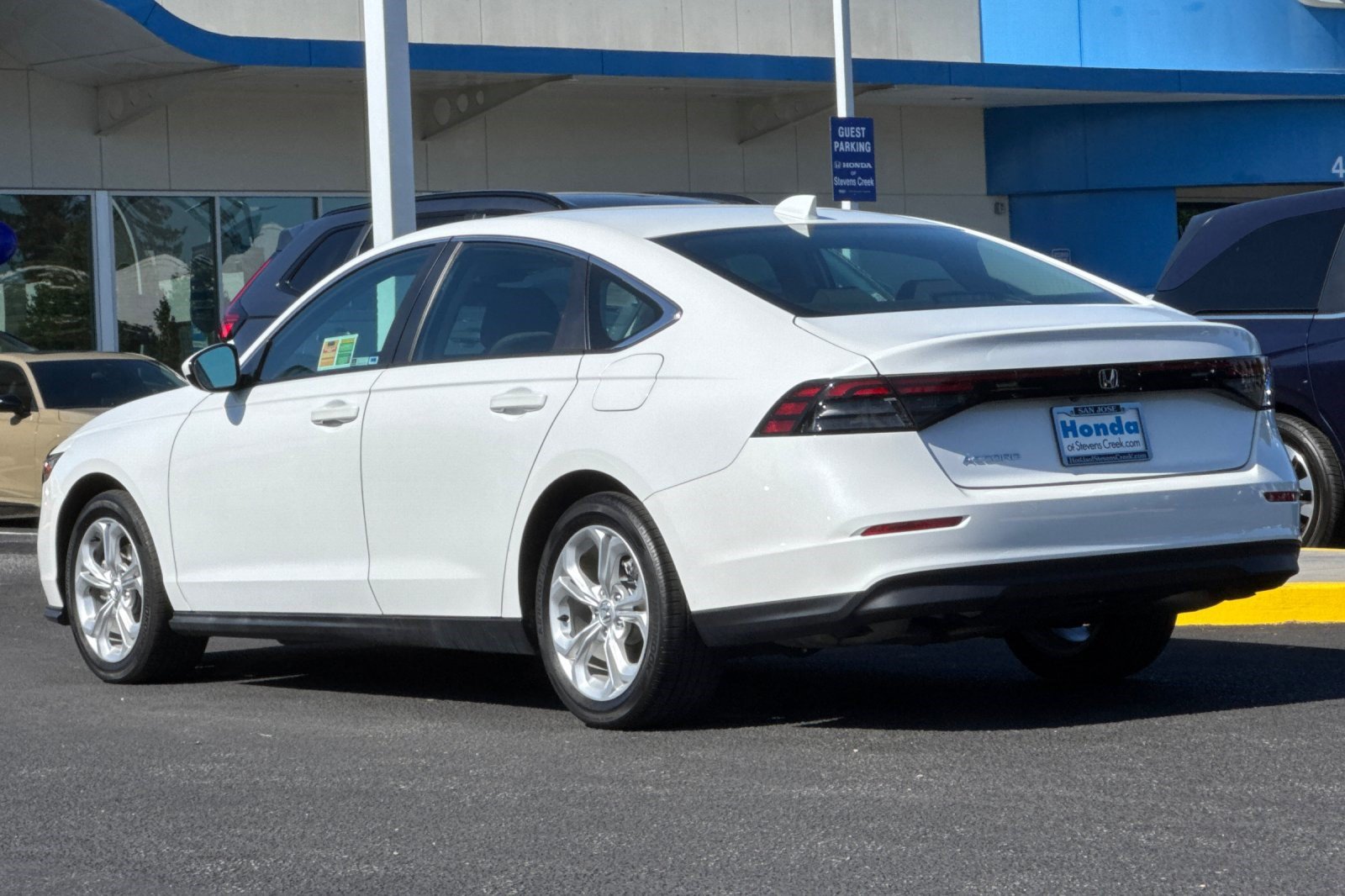 Used 2023 Honda Accord LX image 3