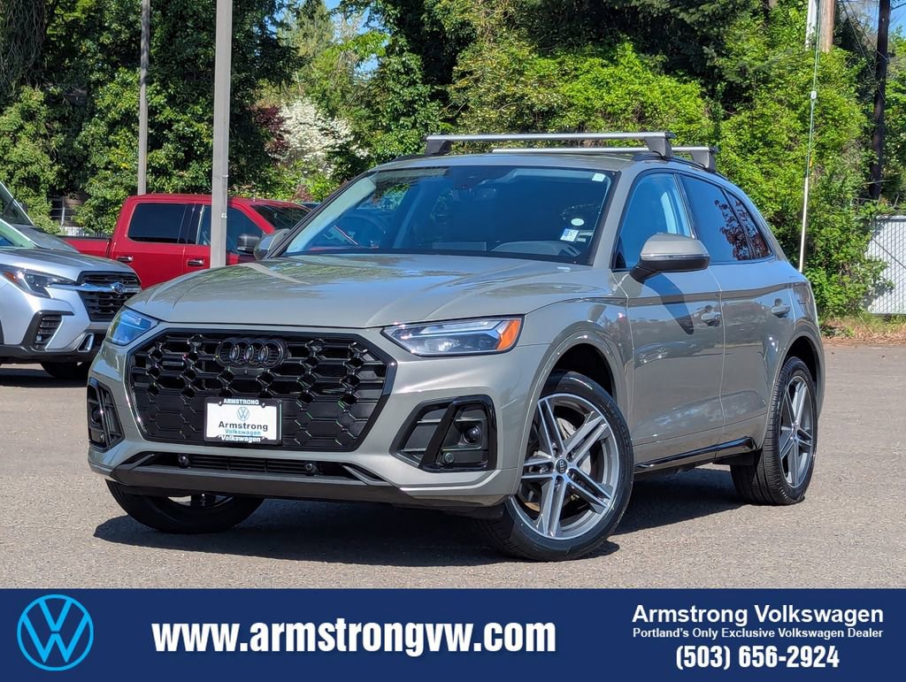 Used 2023 Audi Q5 e Premium Plus w/ Premium Plus Package AWD/4WD image 1