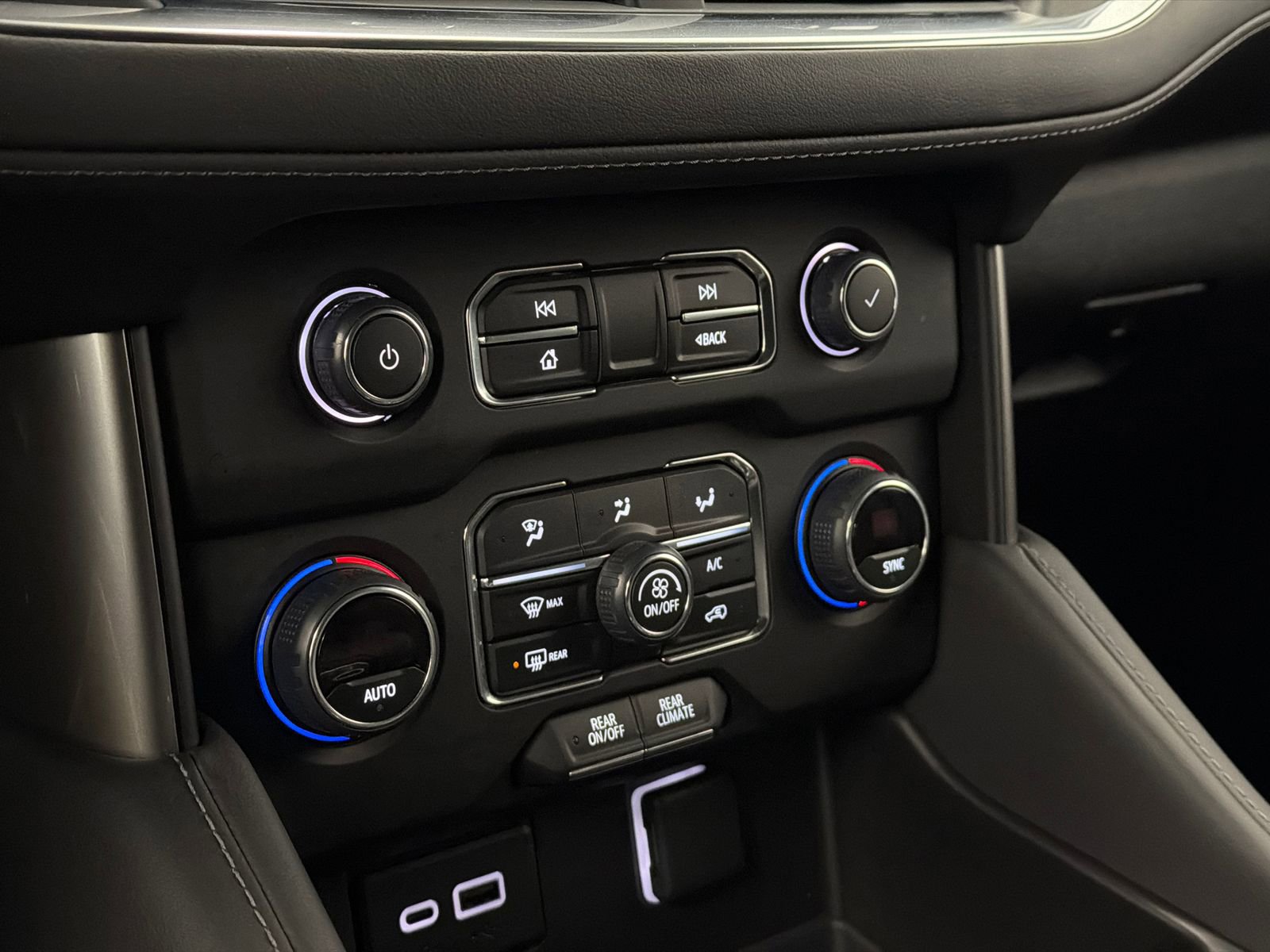 Used 2024 Chevrolet Tahoe LS w/ Driver Alert Package image 29