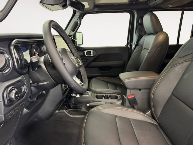 New 2026 Jeep Wrangler Unlimited Sahara AWD/4WD image 7