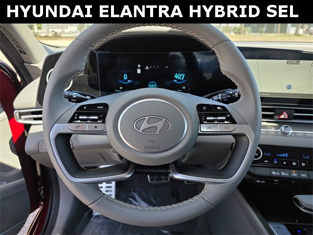 Used 2025 Hyundai Elantra SEL image 25