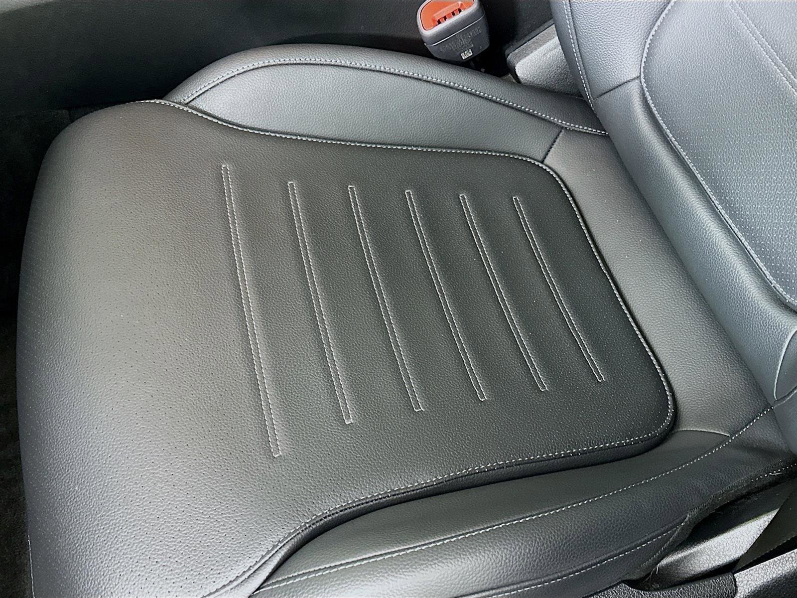 Certified 2024 Mercedes-Benz C 300 4MATIC Sedan image 25