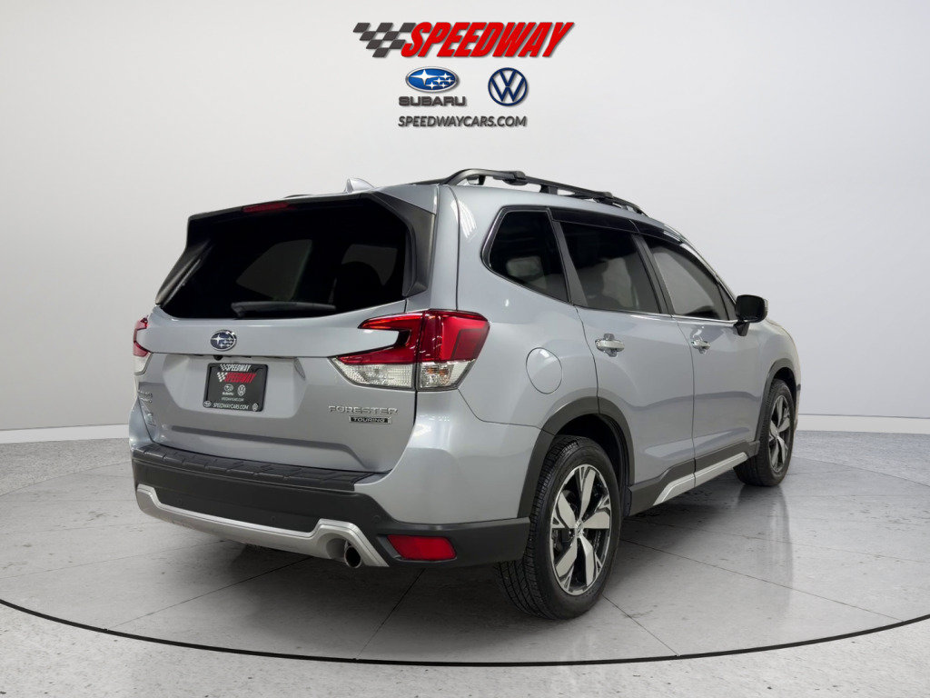 Used 2019 Subaru Forester Touring AWD/4WD image 6