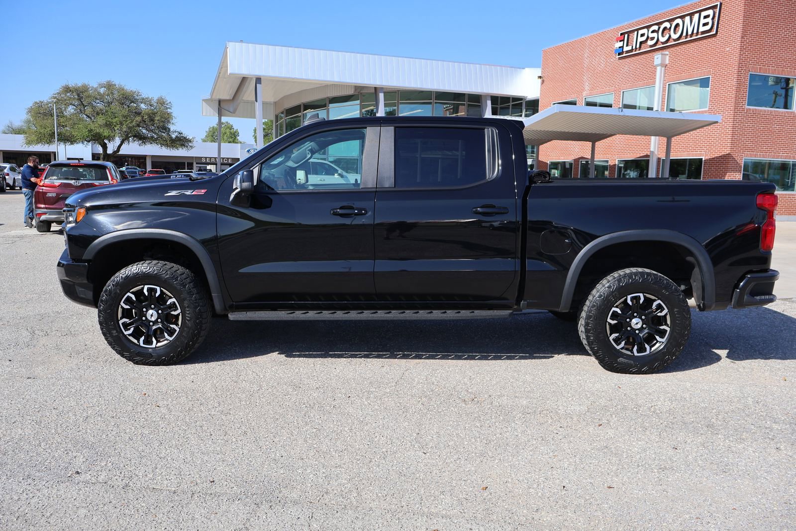 Used 2023 Chevrolet Silverado 1500 ZR2 w/ Technology Package AWD/4WD video 2