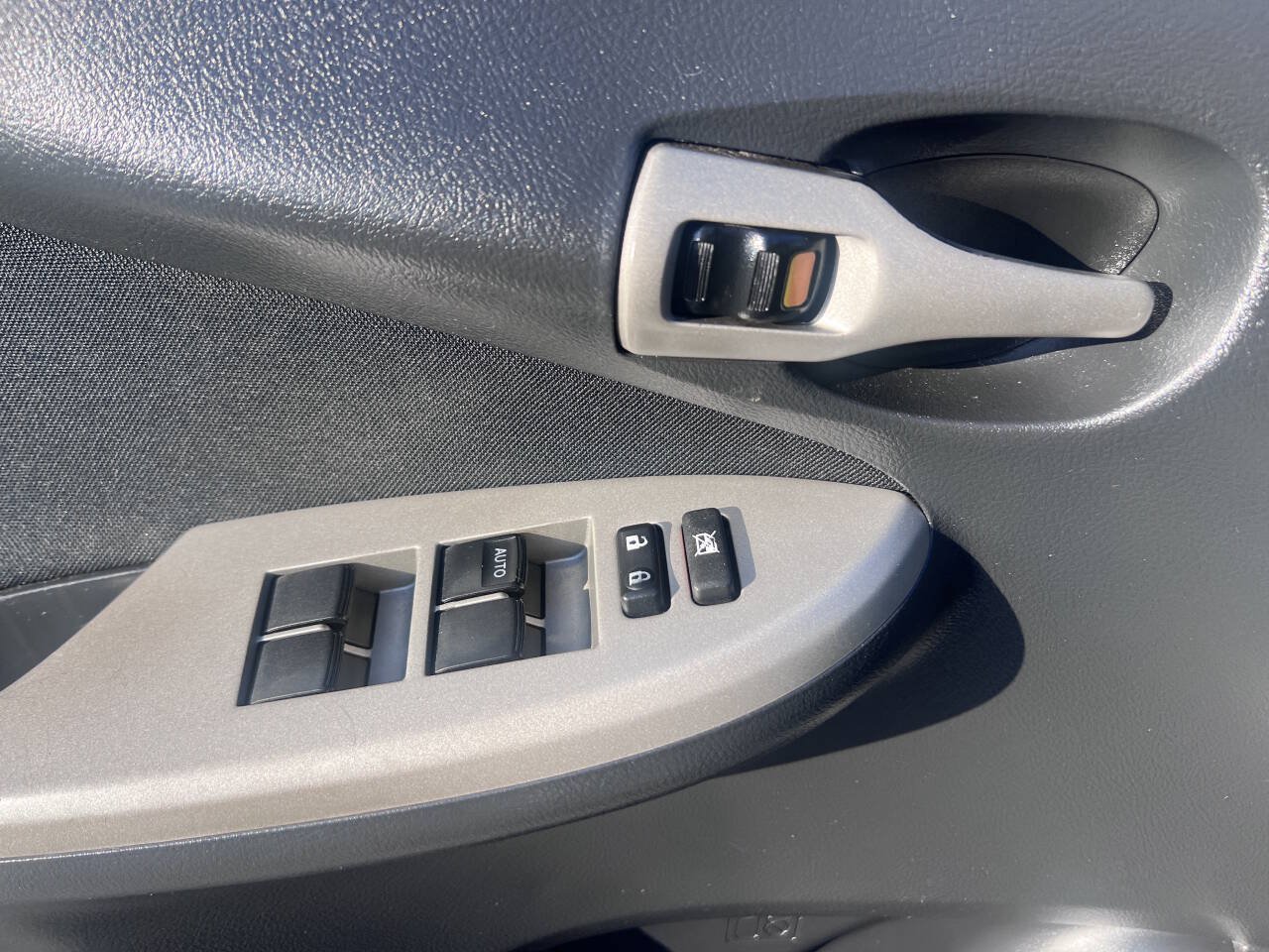 Used 2011 Toyota Corolla S FWD image 10