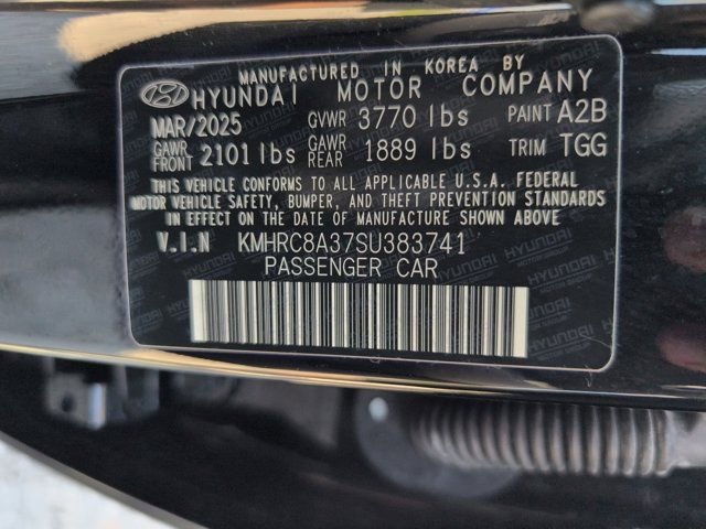 Used 2025 Hyundai Venue SEL FWD image 35