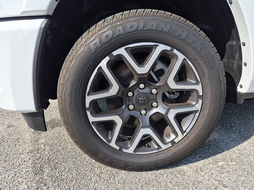 Used 2026 RAM 1500 Laramie w/ Laramie Preferred Package AWD/4WD image 22